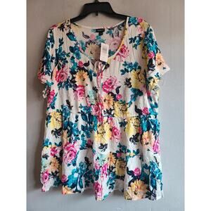 NEW women's 1X XL Torrid 1 white floral Babydoll top shirt short sleeve